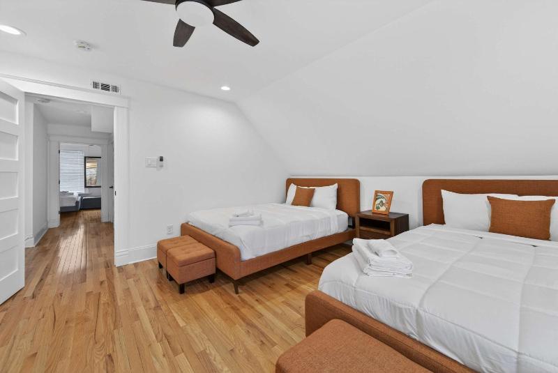 Cozy Central West End Home Near Downtown STL ABODEbucks - image 9