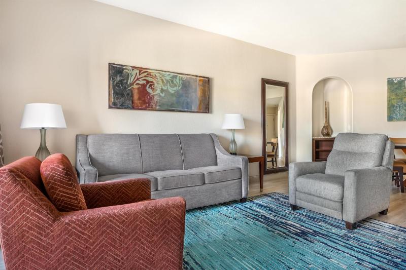 Hilton Vacation Club Scottsdale Villa Mirage - image 45