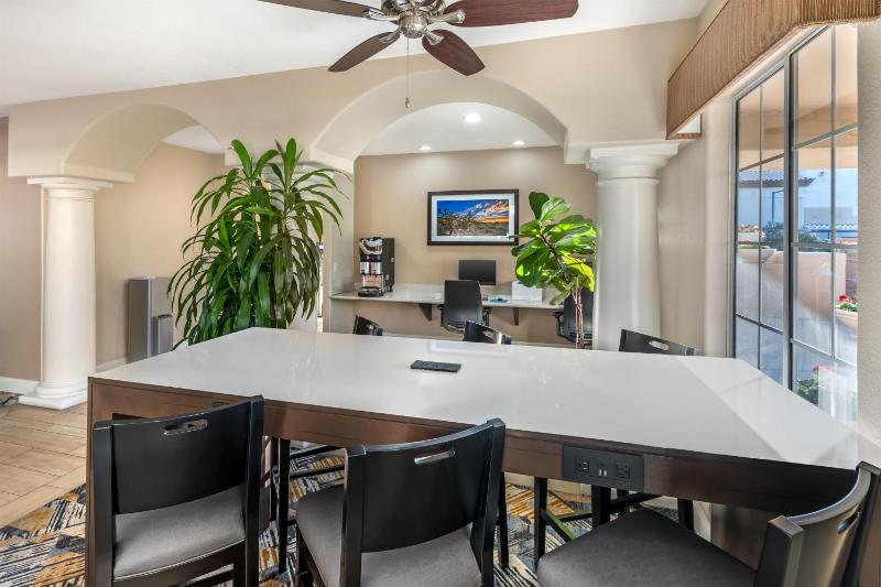 Hilton Vacation Club Scottsdale Villa Mirage - image 31