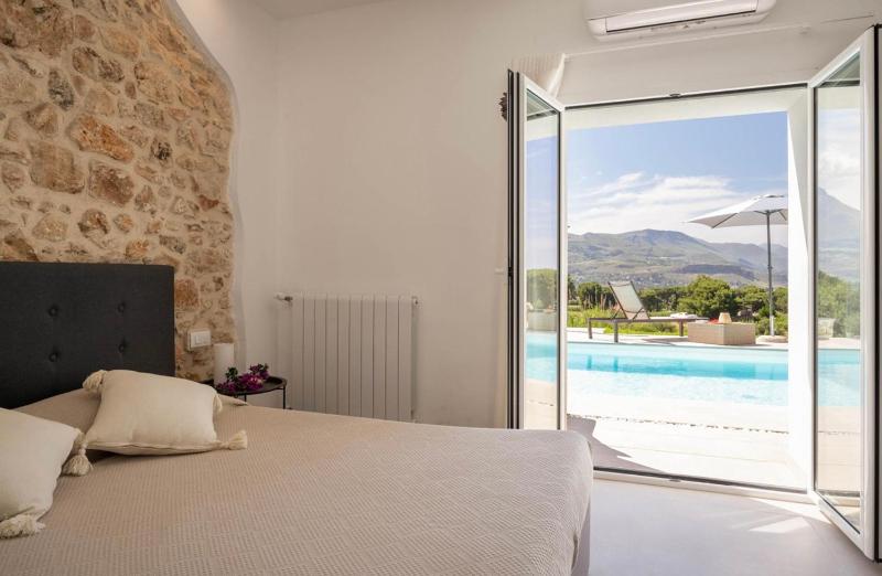 Curina Boutique Stay - Luxury Villa in the Sicilian Countryside - image 13