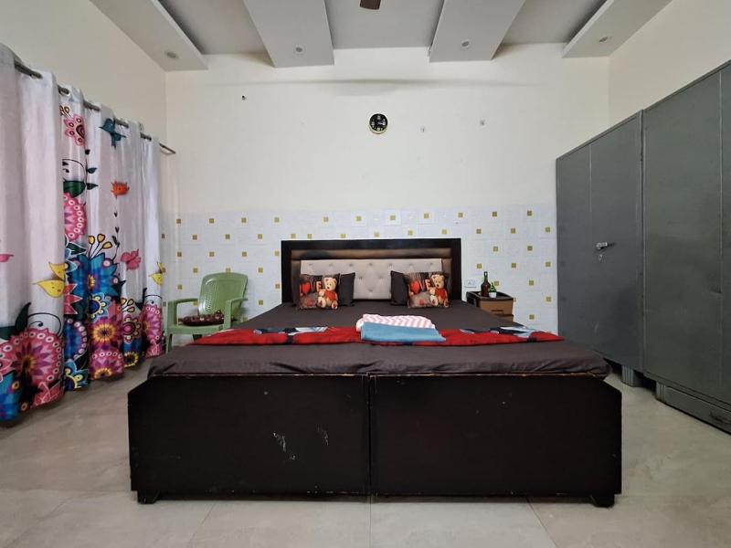 Sun Light Apartment - image 19