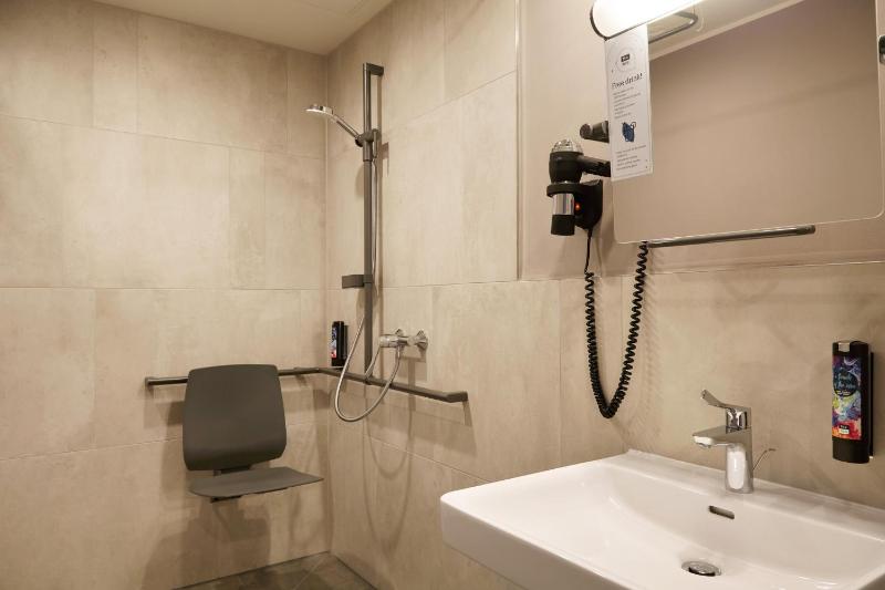 Holiday Inn - the niu Hub Dusseldorf Messe By IHG - image 41
