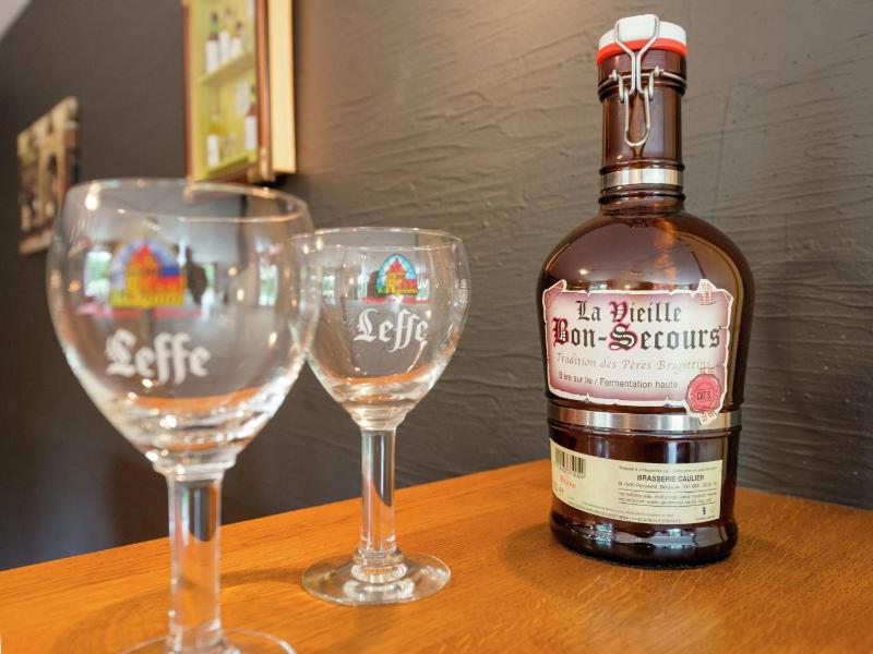 Nine-Bedroom Holiday Home image 3