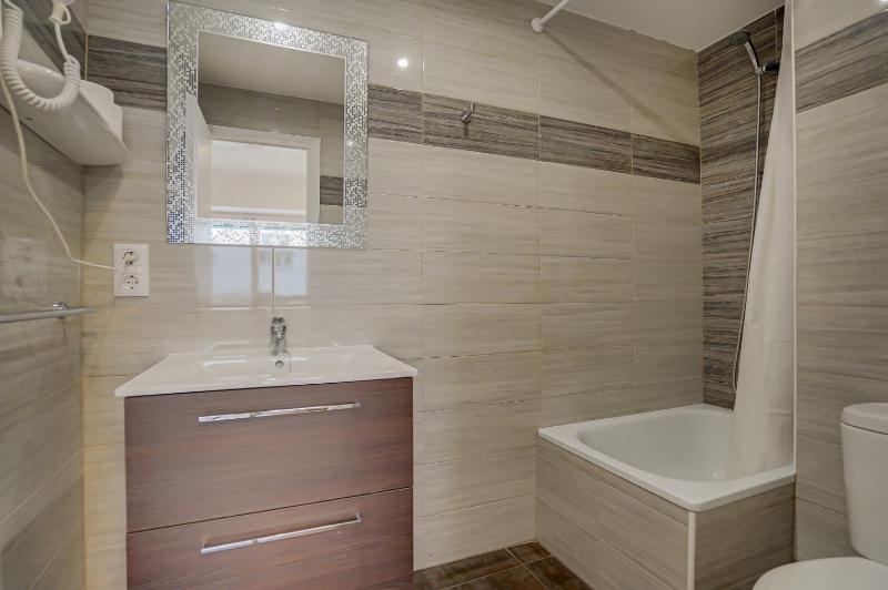 Moli de Mar Lloret - Smart Hotel - image 13