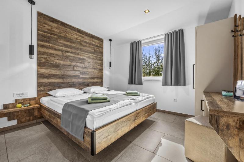 Oliva Serenity Pool Apartment - image 44