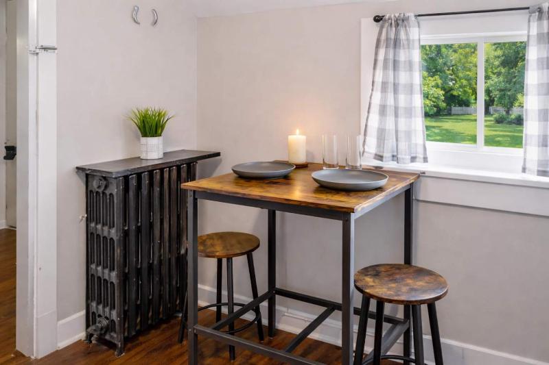 Cozy Studio Retreat in the Heart of the Highlands - image 36