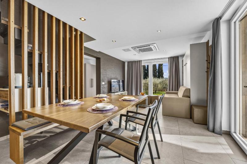 Lavanda Harmony Apartment - image 36