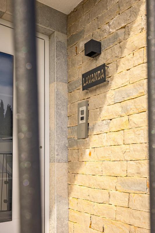Lavanda Harmony Apartment - image 35