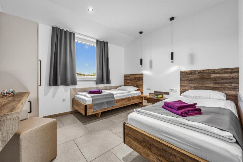 Lavanda Harmony Apartment - image 7