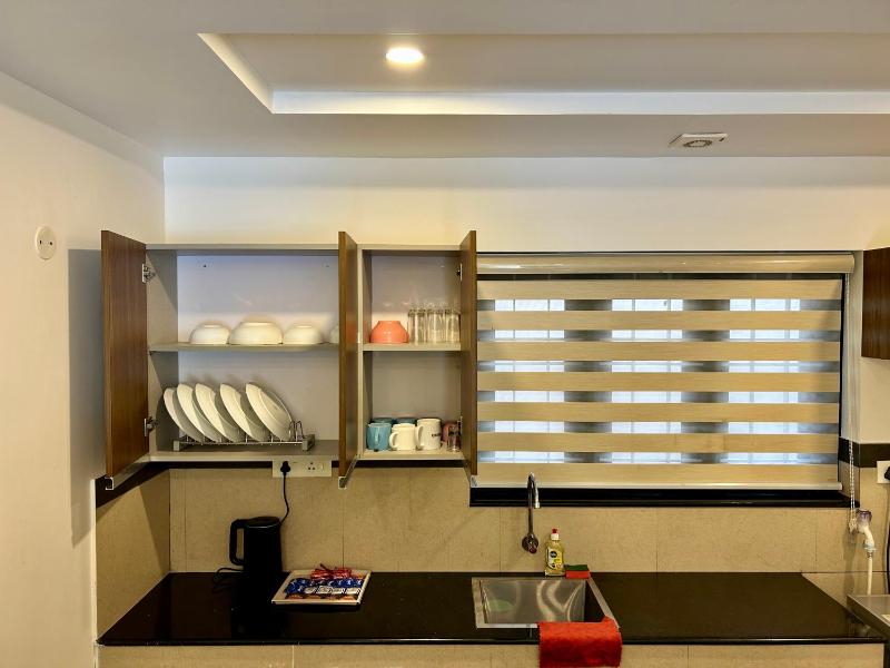 Om Shanti Apartments - image 10