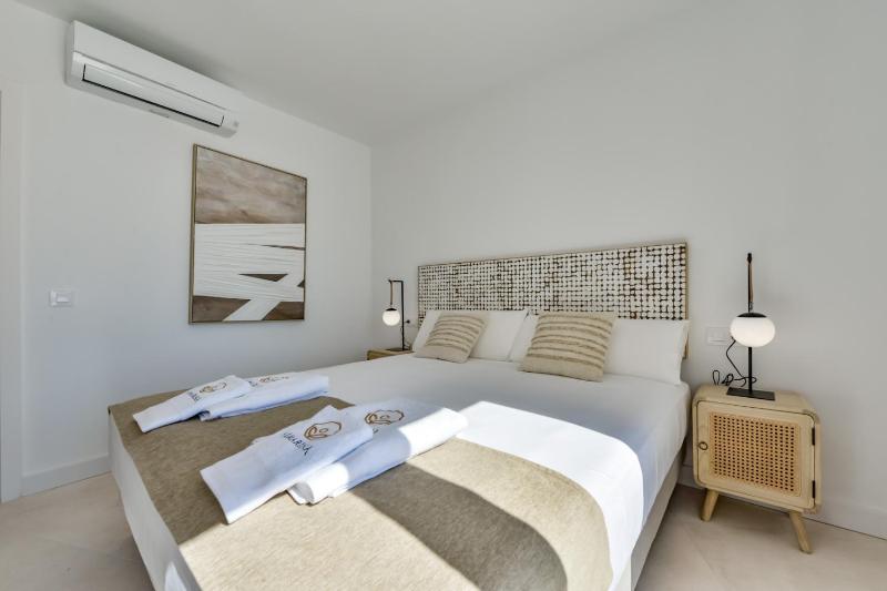 Apolonia - By Almarina Villas - image 44