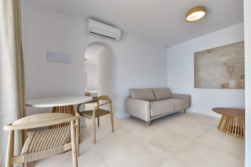 Apolonia - By Almarina Villas - image 35