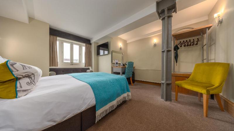 Ennios Boutique Hotel - image 14