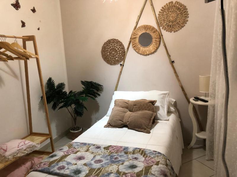 Nicaredda Guest Rooms - image 16