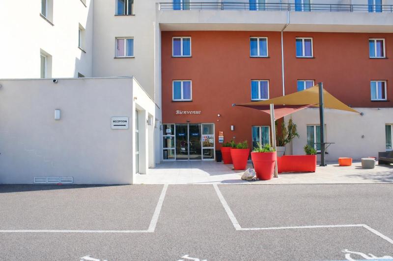 Kyriad Perpignan Sud - image 14