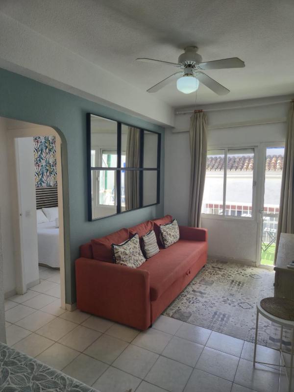 Bajondillo Beach Apartment By Torremolinos On-line - image 28