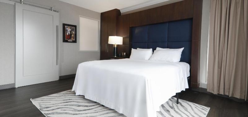 Hollywood Casino-Hotel at Greektown - image 27