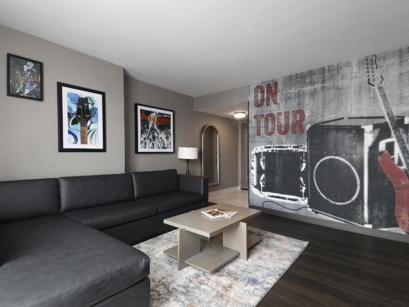 Hollywood Casino-Hotel at Greektown - image 34