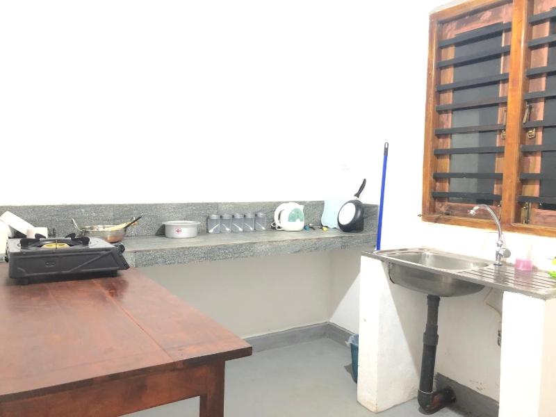 Bamboo Grove Cottages - image 9