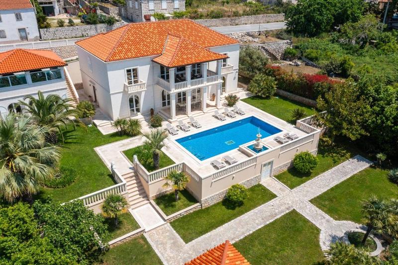 Luxury Villa Dubrovnik La Villa with Pool - image 1