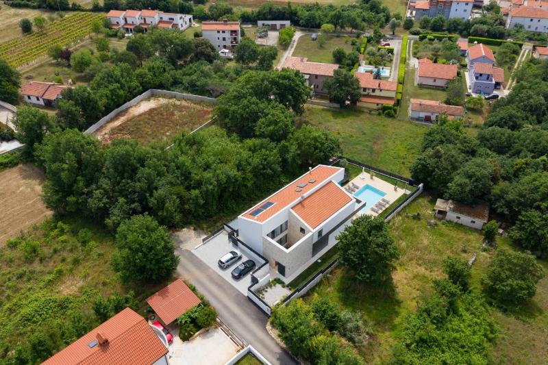 Luxury villa Aria Liznjan in Istria with heated pool - image 25