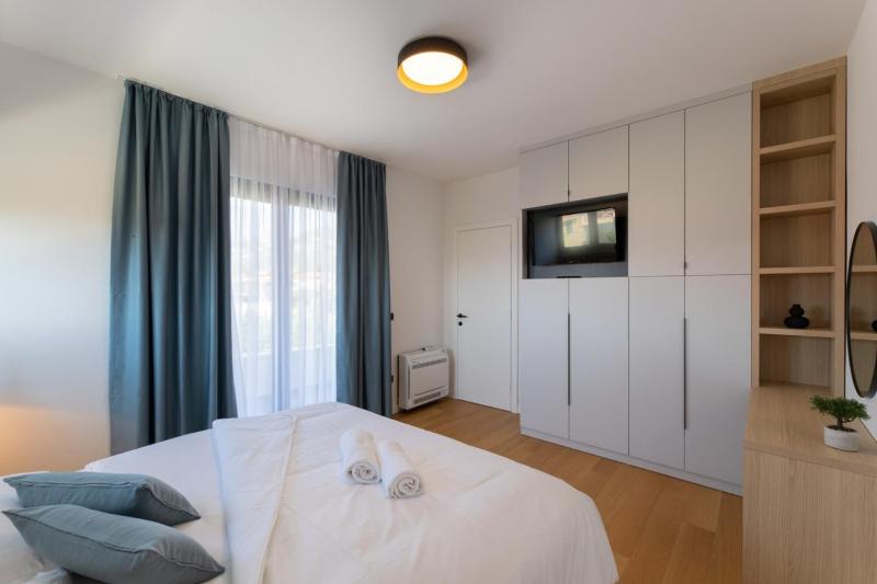 Luxury villa Doma Kastel Stari with heated pool - image 32