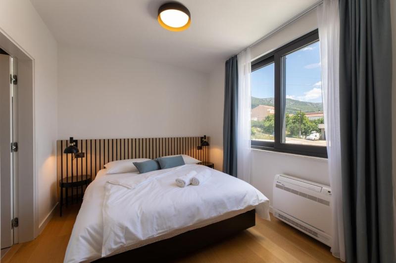 Luxury villa Doma Kastel Stari with heated pool - image 38