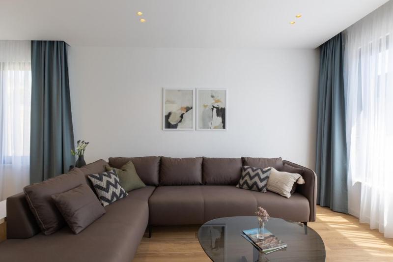 Luxury villa Doma Kastel Stari with heated pool - image 33