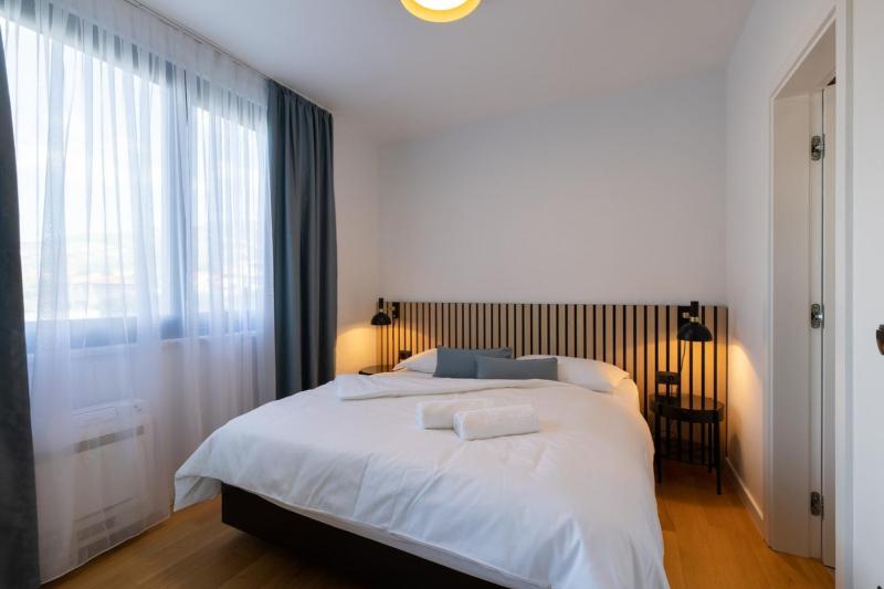 Luxury villa Doma Kastel Stari with heated pool - image 21