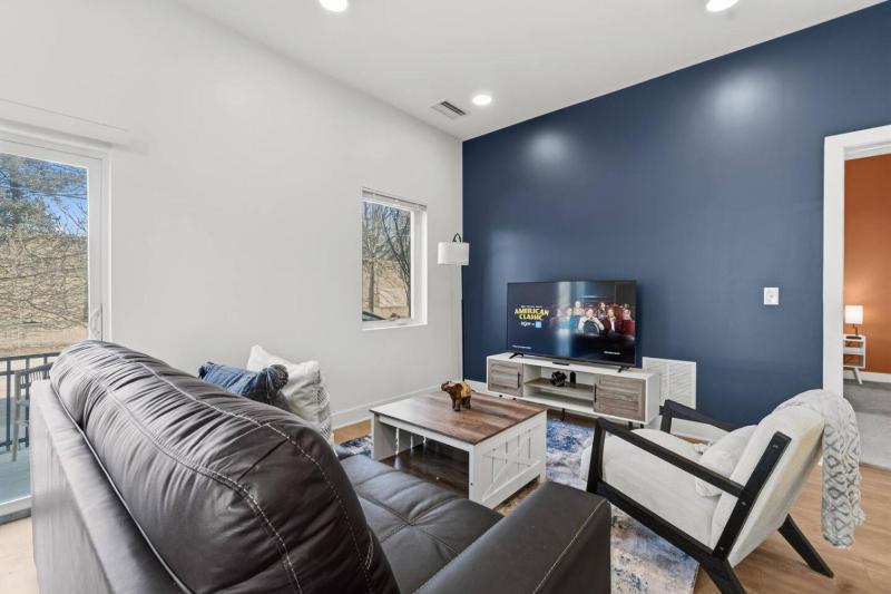Unit 118 - image 38