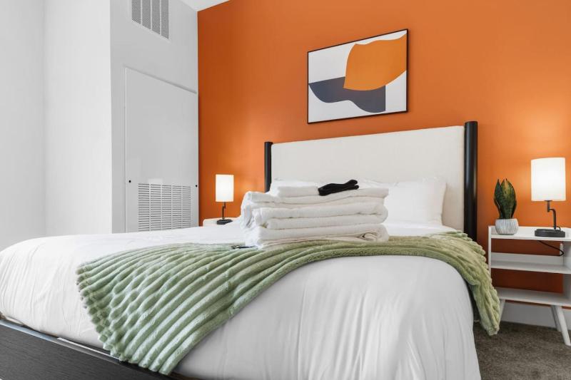 Unit 218 - image 28