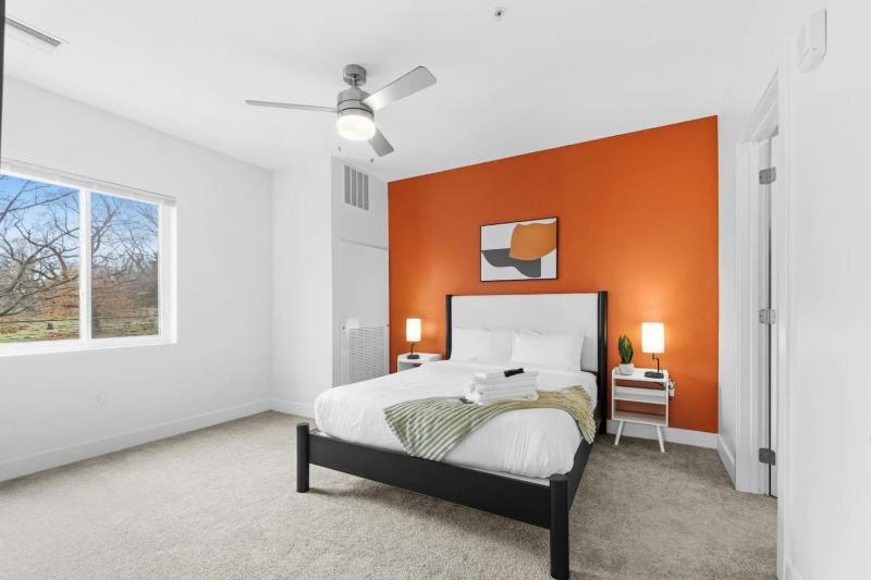Unit 218 - image 15