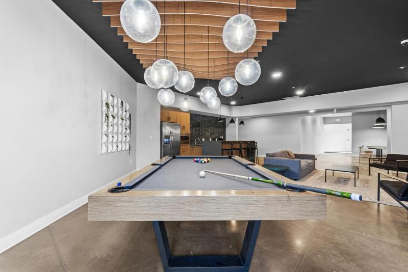 Unit 218 - image 21