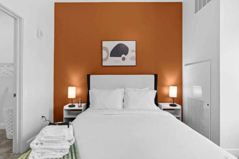 Unit 119 - image 14
