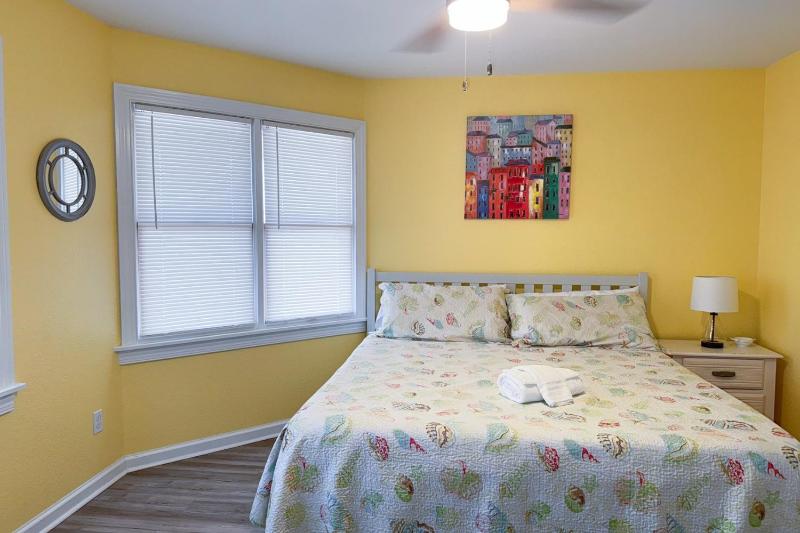 1521 - A Summer Place - image 3