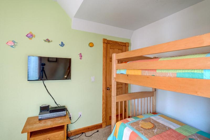 5412 - Seaside Fun - image 9