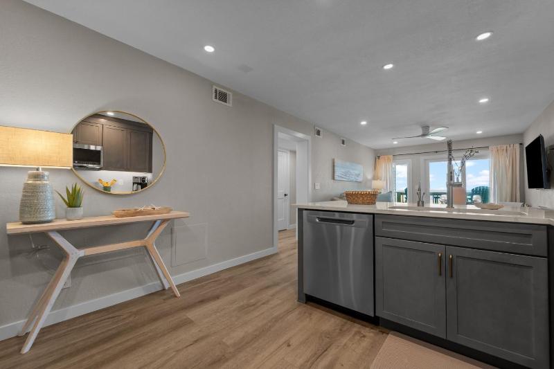 5619 - Pura Vida - image 9