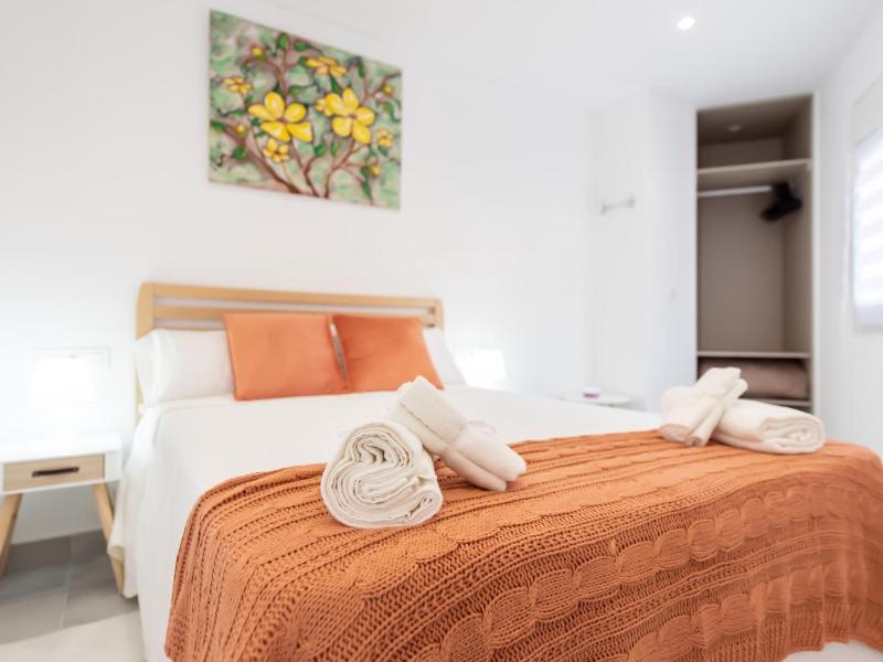 Holidays2Malaga Homely Bysso with terrace - image 12