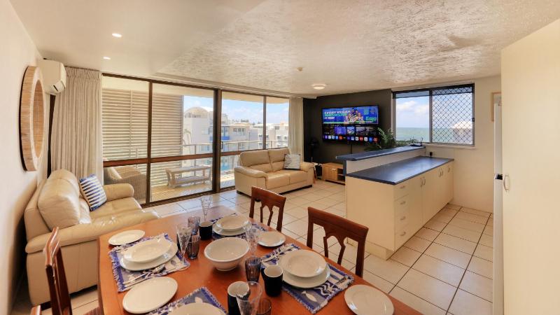 Merrima Court Holidays - image 20