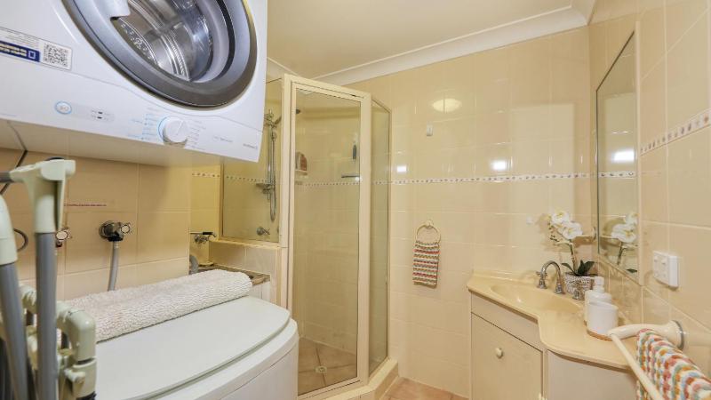 Merrima Court Holidays - image 2