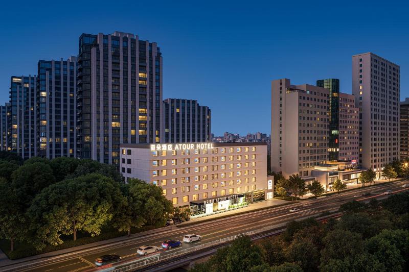 Atour Hotel Hangzhou Wenhui Road West Lake Cultural Plaza - image 1