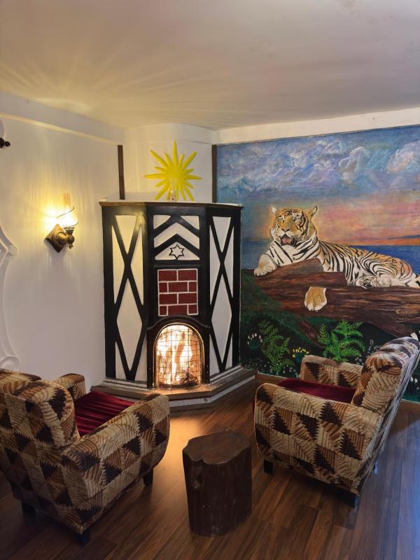 The Woodside Manor - image 38