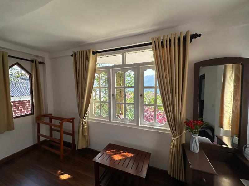 The Woodside Manor - image 10