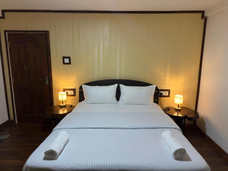 The Woodside Manor - image 31