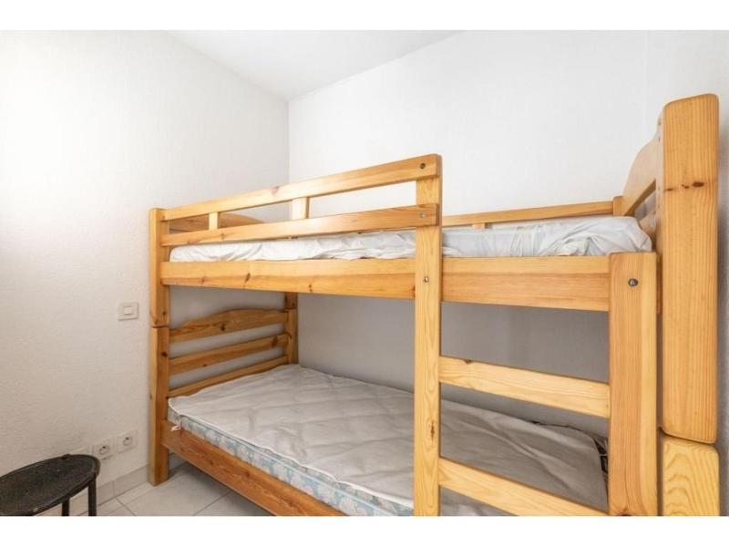 FS280-645 Appt studio cabine 4 personnes FREJUS - image 6