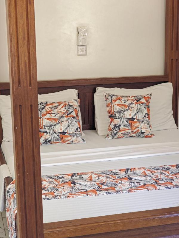 Manyatta Azure Boutique Hotel - image 10