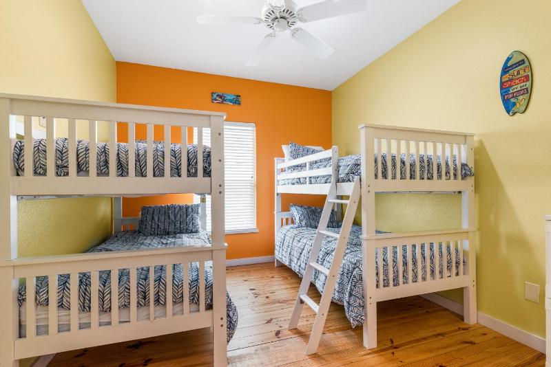 BeachView Resort Condos - image 19