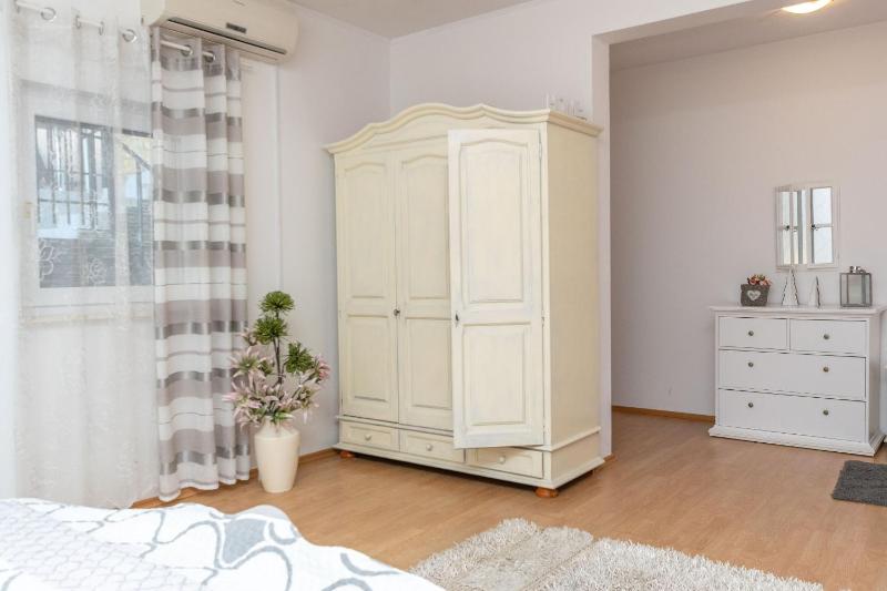 Apartments Knez - image 11
