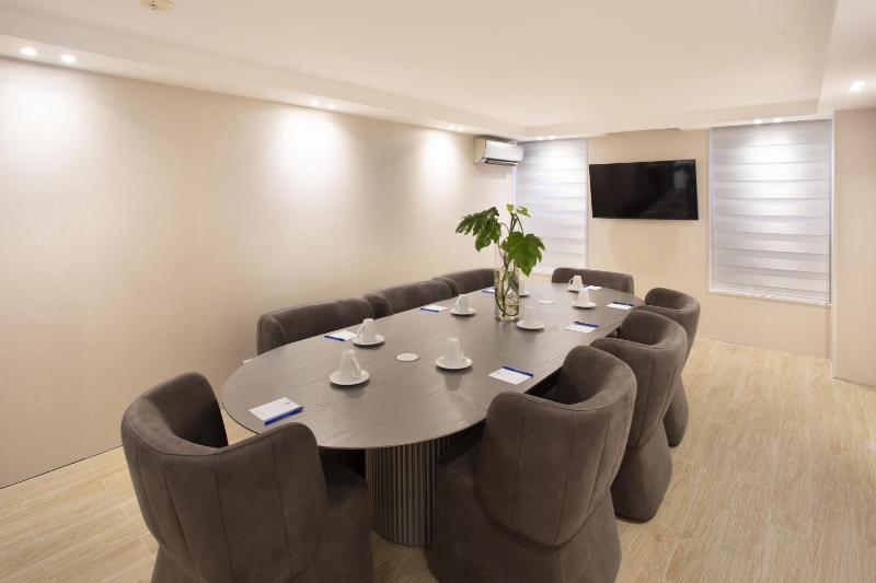 Best Western El Dorado Panama Hotel - image 15
