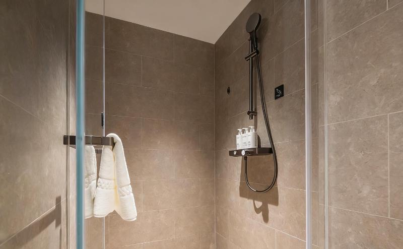 Atour Hotel Qingdao Zhanqiao Zhongshan Road - image 23